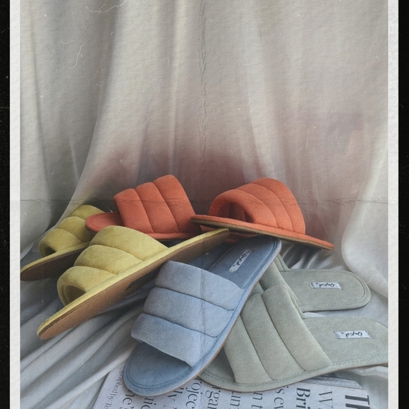 🆕️Spring has Sprung// Sage slippers - Picture 7 of 8